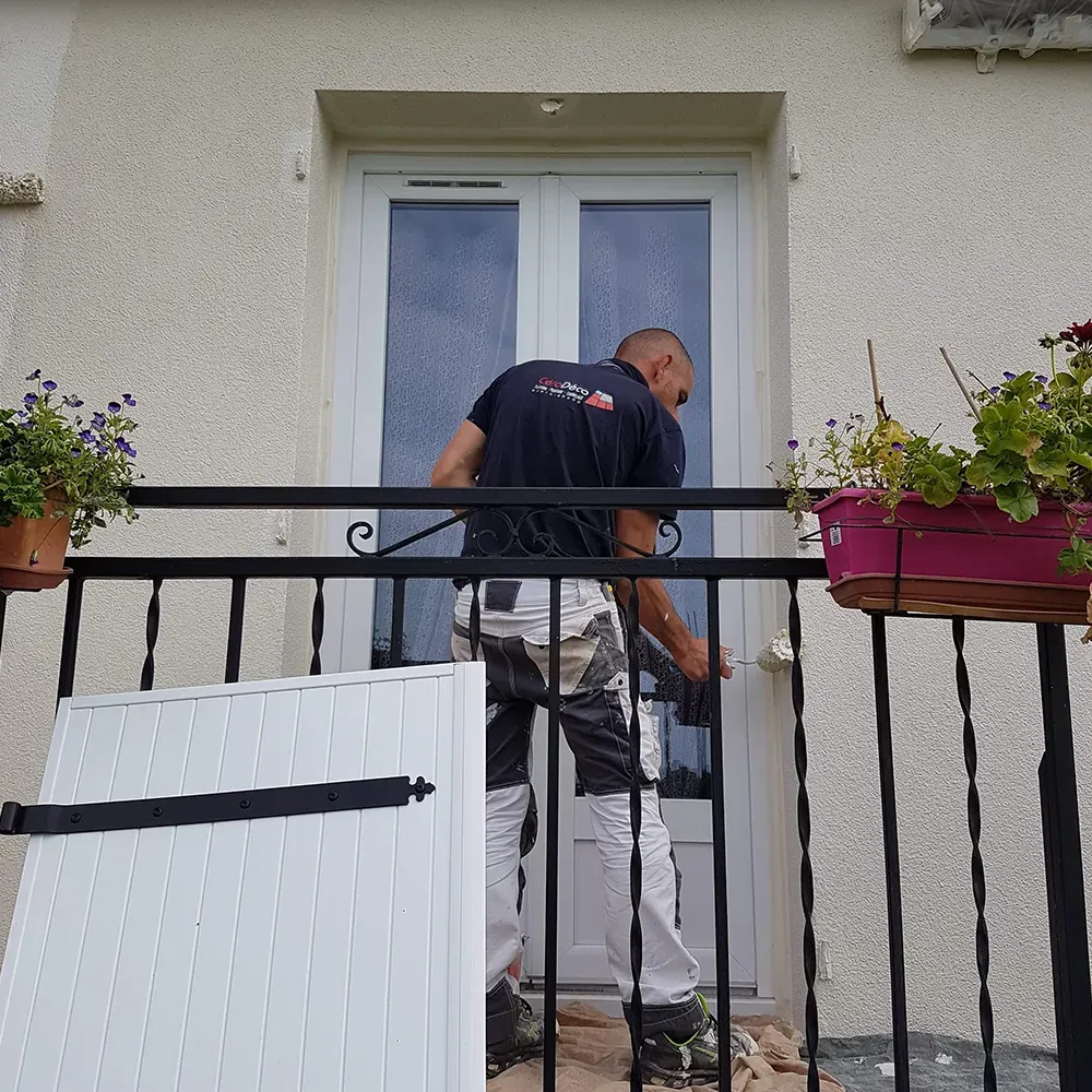 Magasin de peinture à Augignac